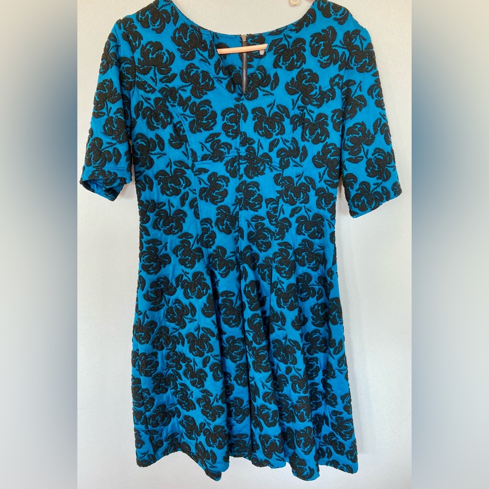 Danny & Nicole Heavyweight Dress - Size 12